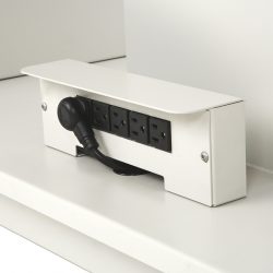 Features_DentalTable_Electric Outlets